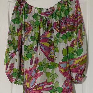 Trina Turk Green and Pink Patterned Blouse
100% silk